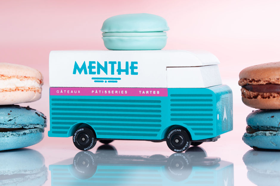 Candycar Macaron Van Blauw – Duurzame Houten Speelgoed auto